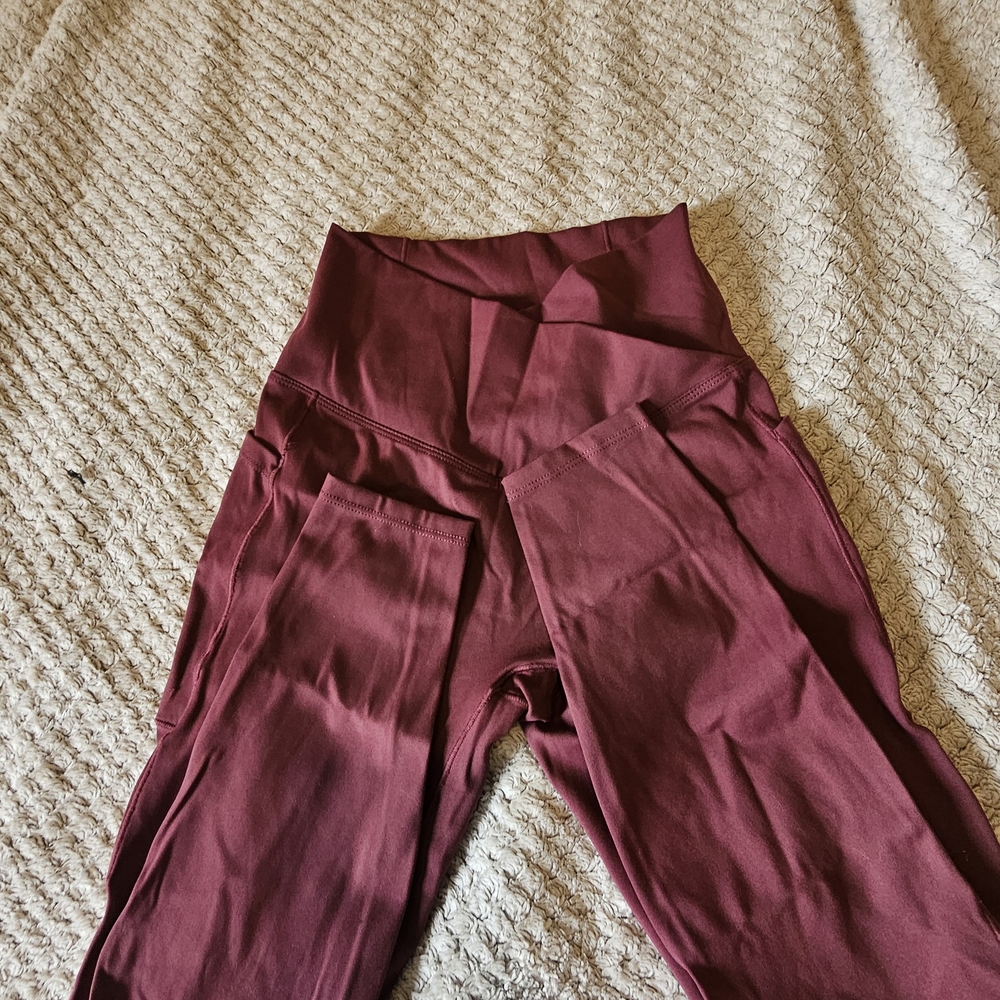 Women's Burgundy Leggings